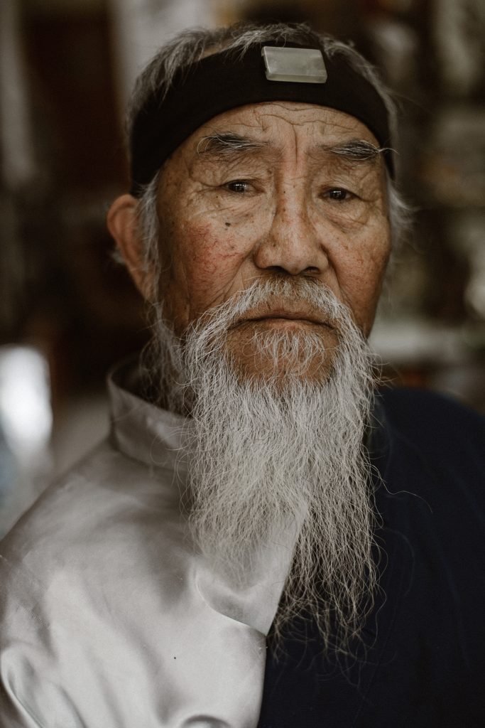 visiter pekin vieux sage avec barbe